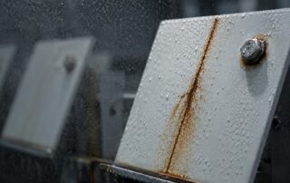 rusty metal surface with droplets labtest